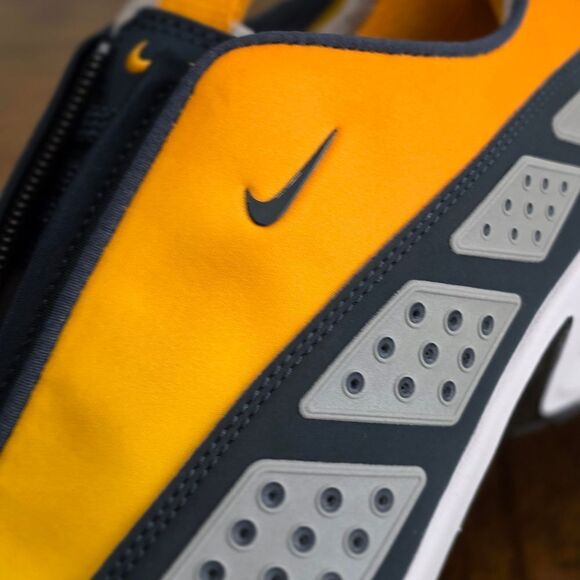 Nike Air Max Sunder Canyon Gold/Deep Ocean Running Shoes Men's 8 New HJ8080-700 - Picture 12 of 16